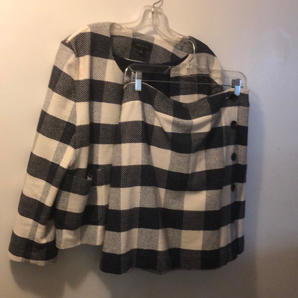 Women’s 2pc Ann Taylor Suit